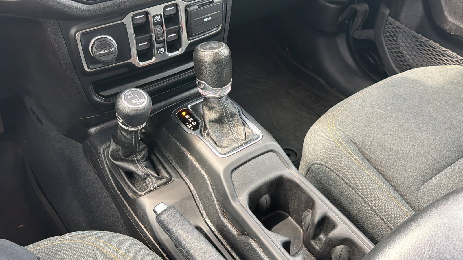 Used 2024 Black Clearcoat Jeep Sport S image 27