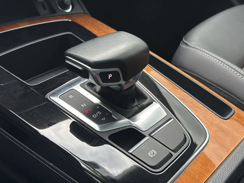 Used 2023 Black Audi 45 S line Premium image 22
