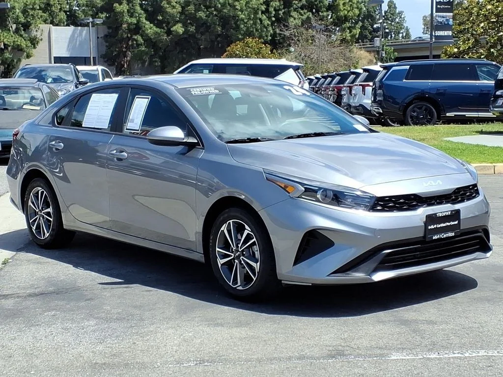 Certified Used 2024 Gray Kia LXS image 3