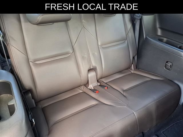 Used 2021 White Mazda Signature image 22