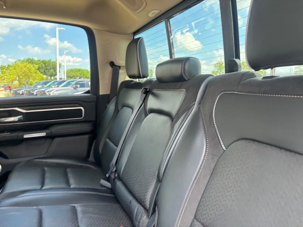 2021 RAM Ram 1500 Pickup Laramie - Photo 25