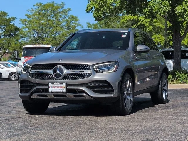 Used 2020  Mercedes-Benz GLC 300 image 3