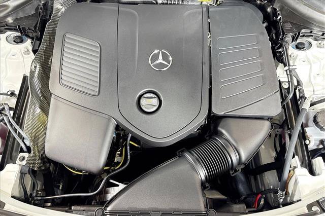 New 2026 Polar White Mercedes-Benz GLC 300 image 58