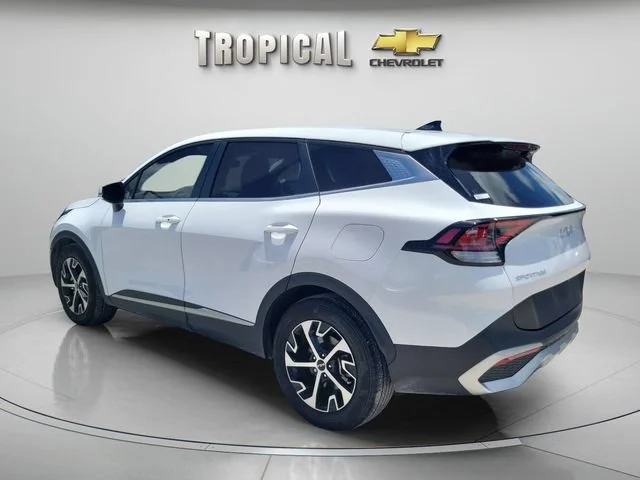 Used 2024 White Kia EX image 3