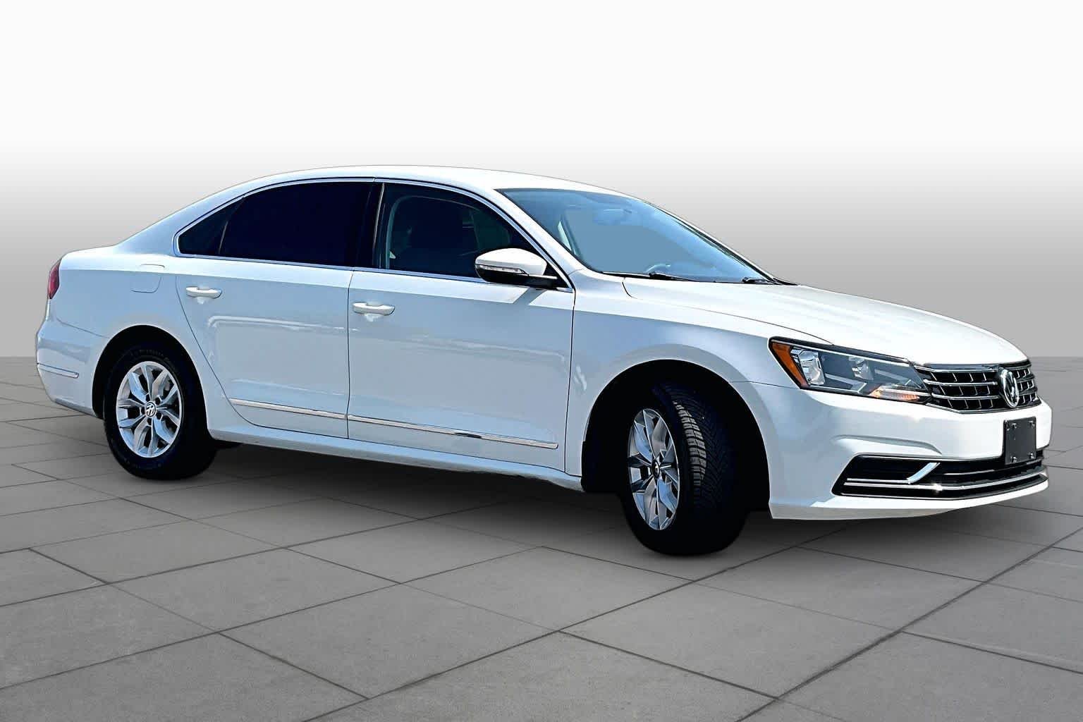 Used 2016 Volkswagen Passat S with VIN 1VWAT7A37GC031720 for sale in Columbia, SC