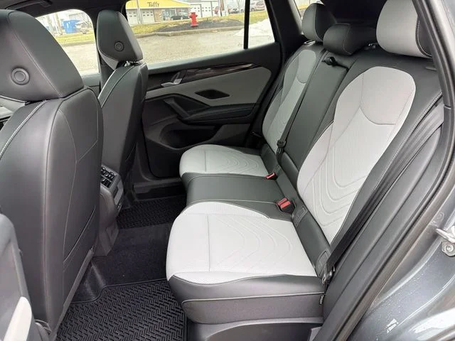 2026 Volkswagen Tiguan SE R-LINE BLACK - Photo 23