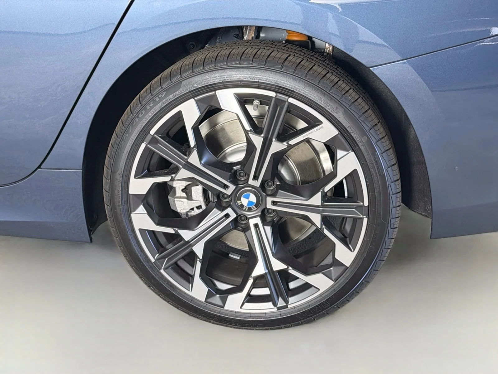 New 2026 Arctic Race Blue Metallic BMW 330i xDrive image 32