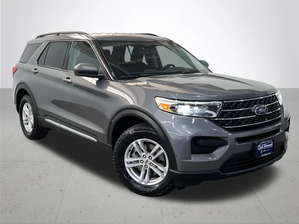Used 2022 Gray Ford XLT image 7
