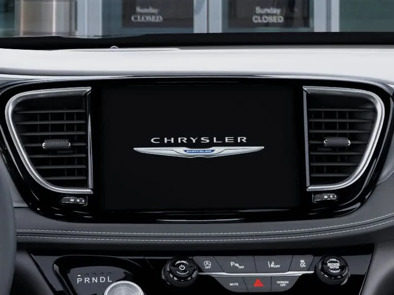 New 2026 Diamond Black Crystal Pearl-Coat Exterior Paint Chrysler Select image 18