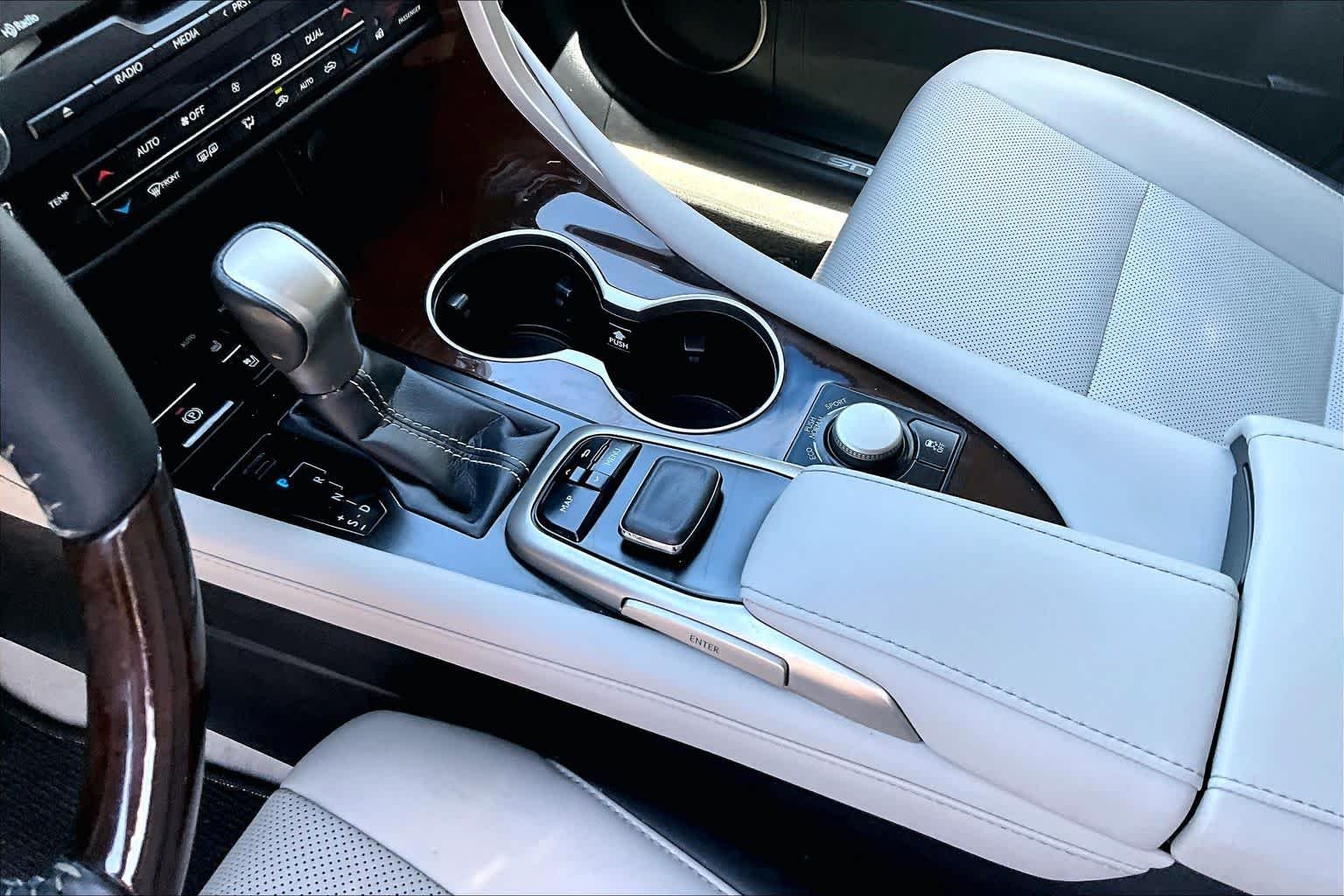 Used 2018 Silver Lining Metallic Lexus  image 17