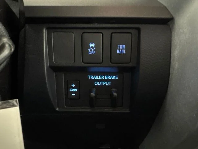 Used 2019 Magnetic Gray Metallic Toyota SR5 image 15