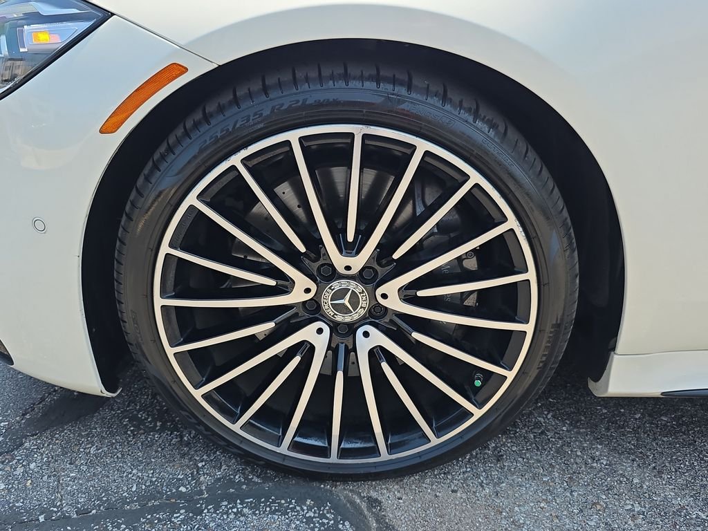 Certified Used 2022 White Mercedes-Benz S 580 image 9