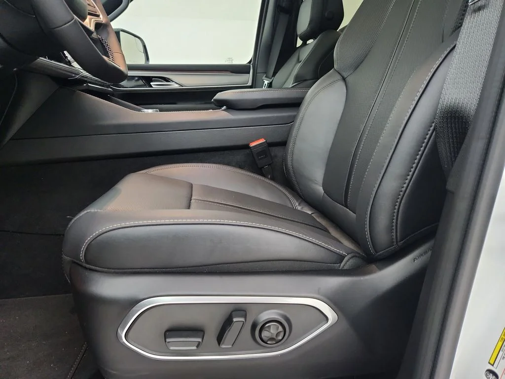 2026 Jeep Grand Wagoneer L Limited Reserve - Photo 19