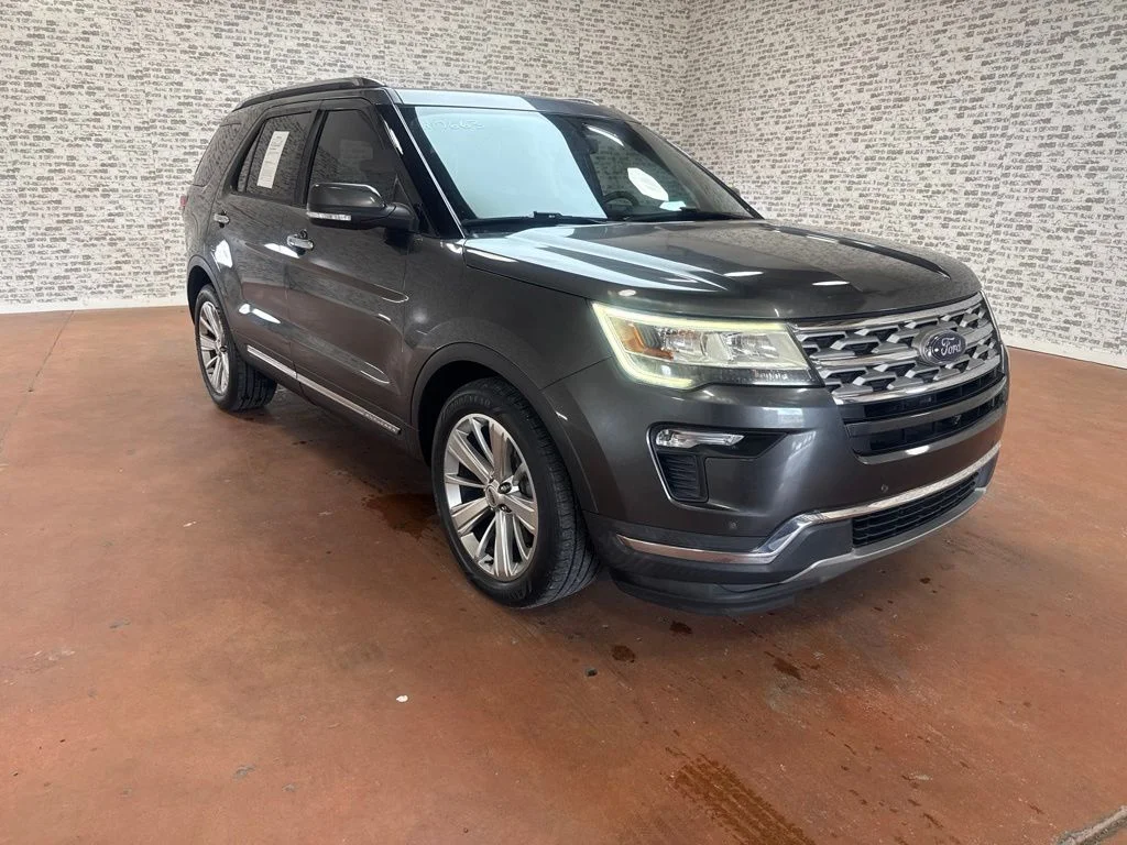 Used 2019 Magnetic Ford Limited image 1