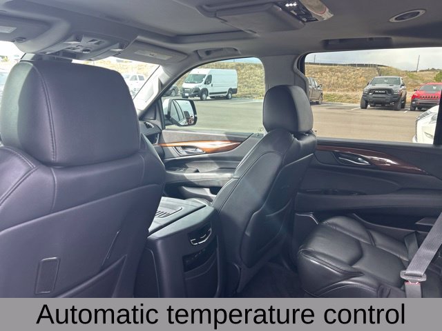 Used 2020 White Cadillac Premium Luxury image 10