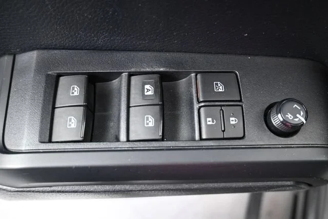 Used 2019 Magnetic Gray Metallic Toyota SR image 11