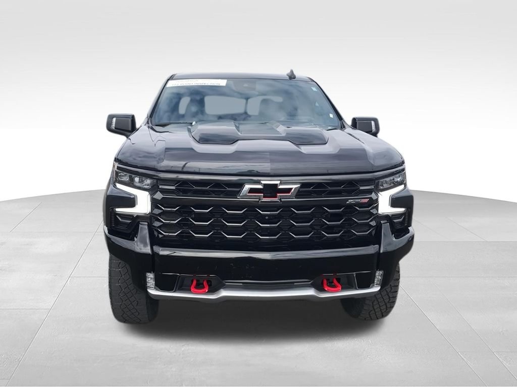 Used 2023 Gray Chevrolet ZR2 image 3