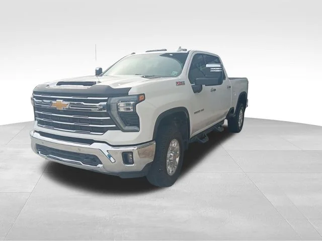 Used 2024 White Chevrolet LTZ image 3