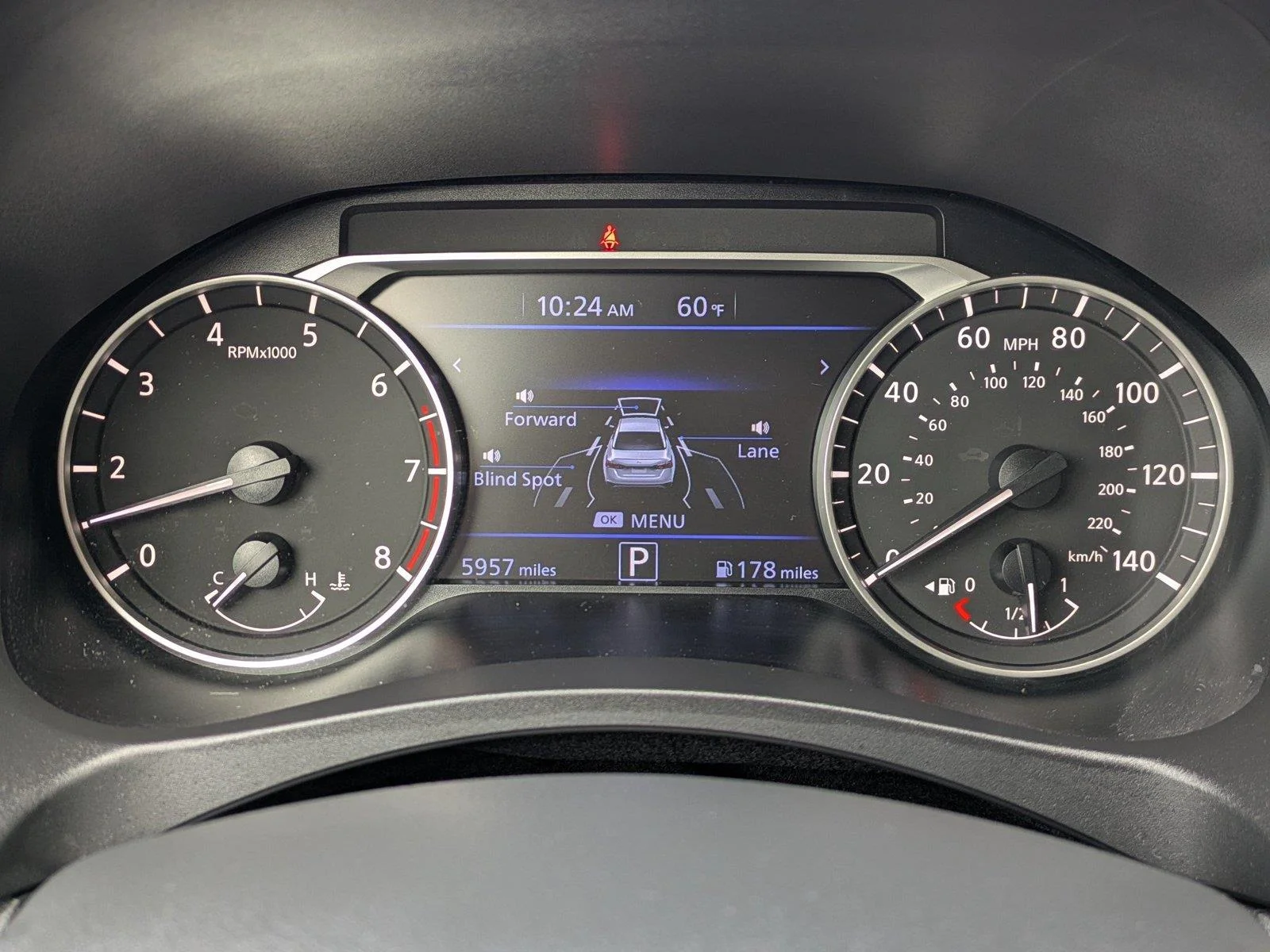 Used 2024 Pearl White Tricoat Nissan 2.5 SR image 26