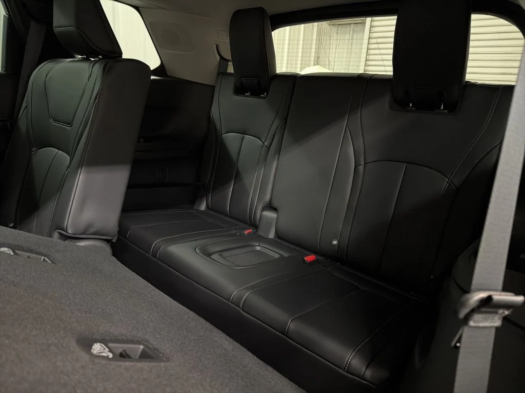 Certified Used 2026 Black INFINITI PURE image 35
