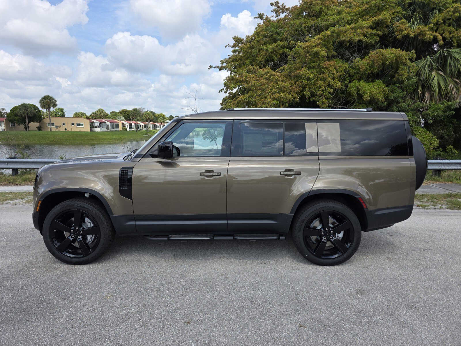 New 2026 Gondwana Stone Land Rover P300 S image 7