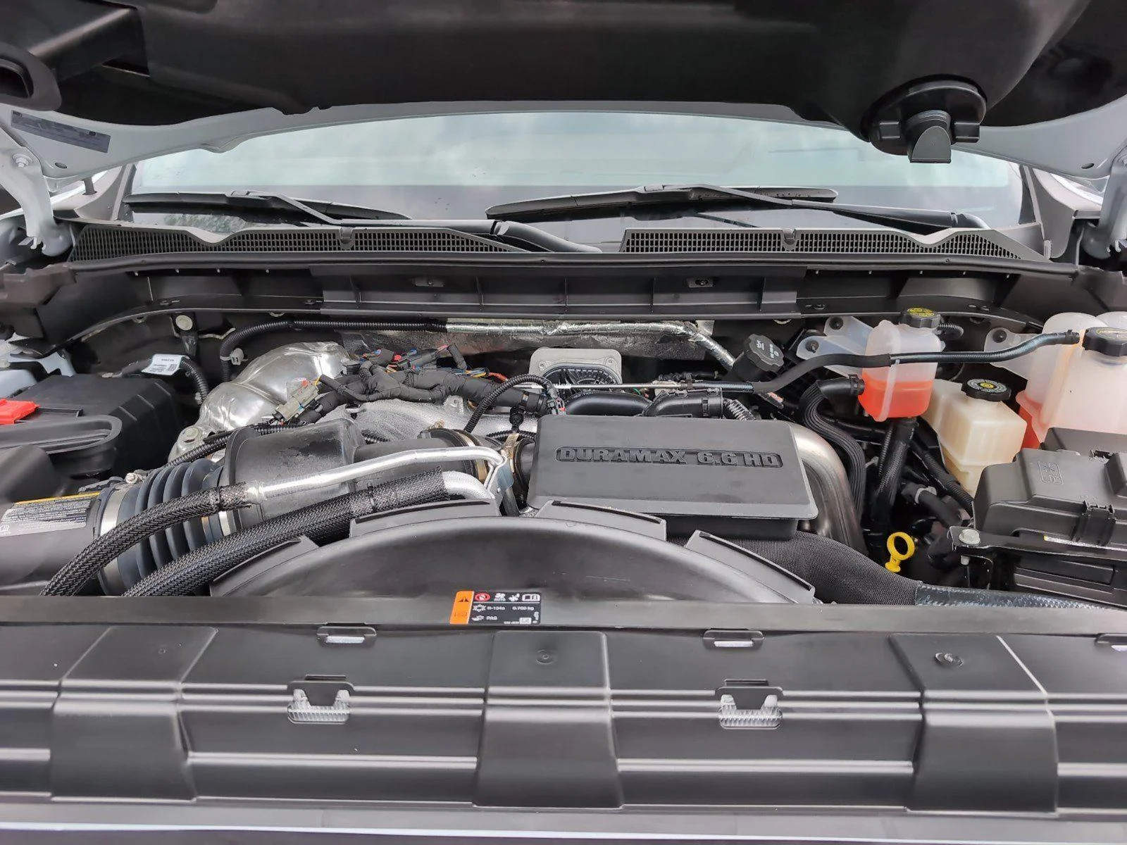 New 2026 Glacier White Tricoat GMC Denali image 17