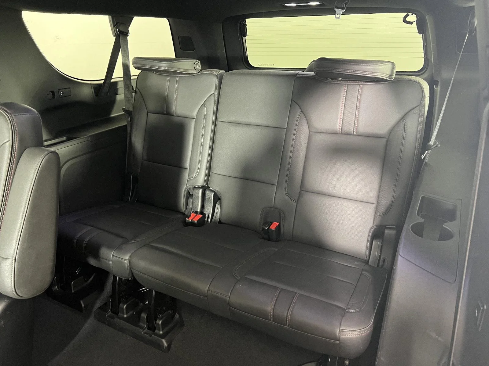 Used 2022 SUMMIT WHITE Chevrolet RST image 23