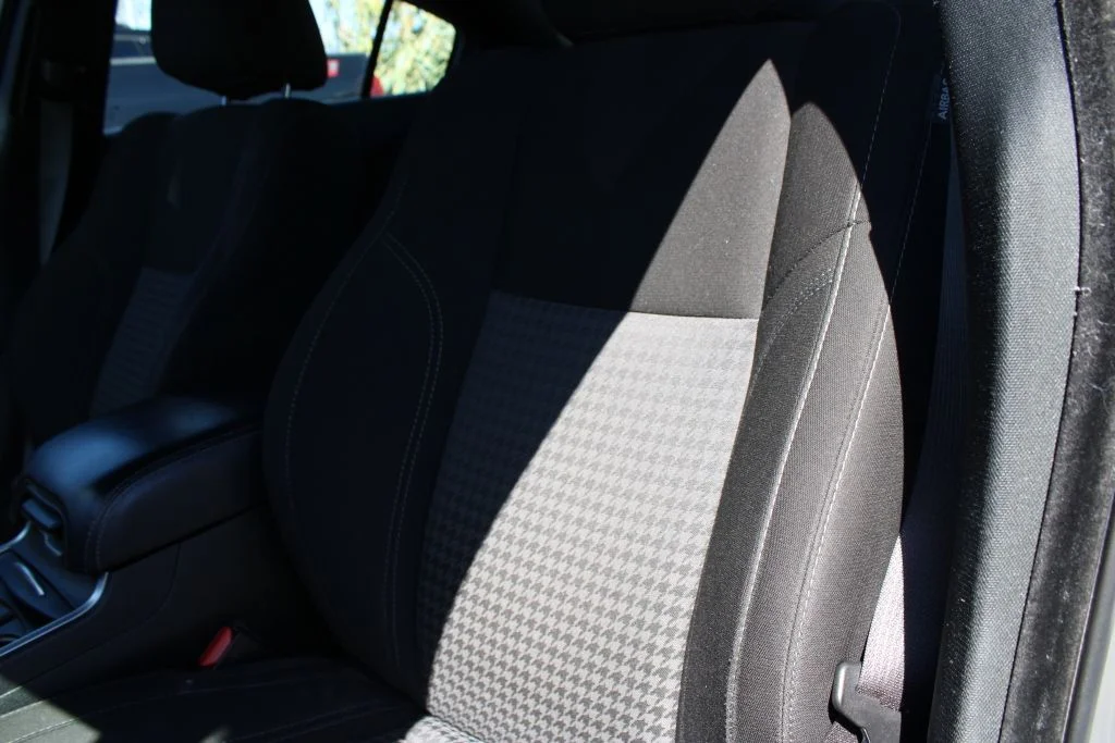 Used 2023 Gray Dodge SXT image 17