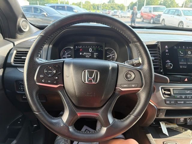 Used 2022  Honda EX-L image 30