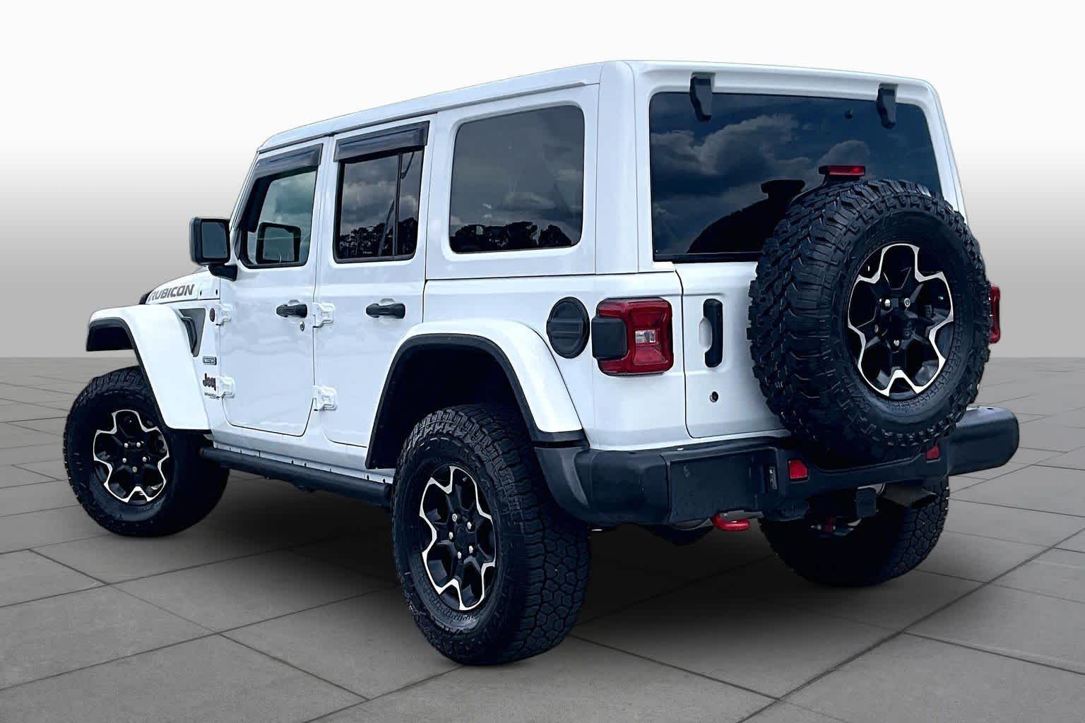 Used 2020 Bright White Clearcoat Jeep Rubicon image 12