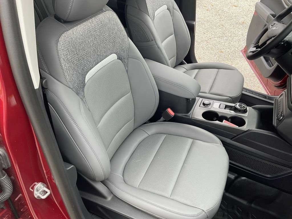New 2026 Ruby Red Metallic Tinted Clearcoat Ford Badlands® image 24