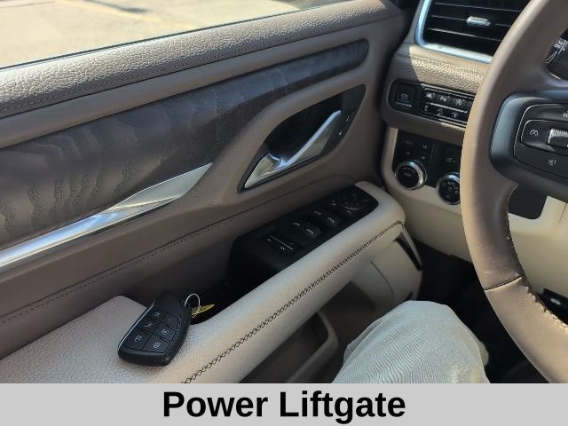 Used 2023 Silver GMC Denali image 11