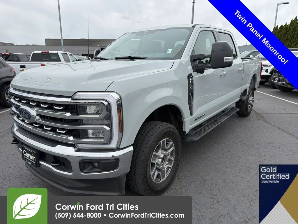2025 Ford F-350 Lariat 4x4 Crew Cab 160 in SRW's photo