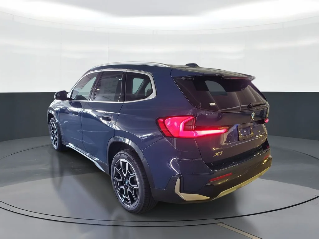 New 2026 Blue BMW xDrive28i image 2