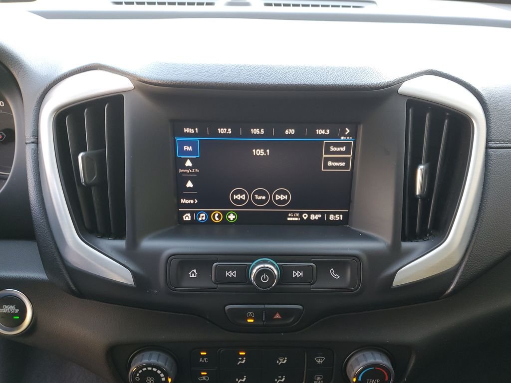 Used 2024 Silver GMC SLE image 27