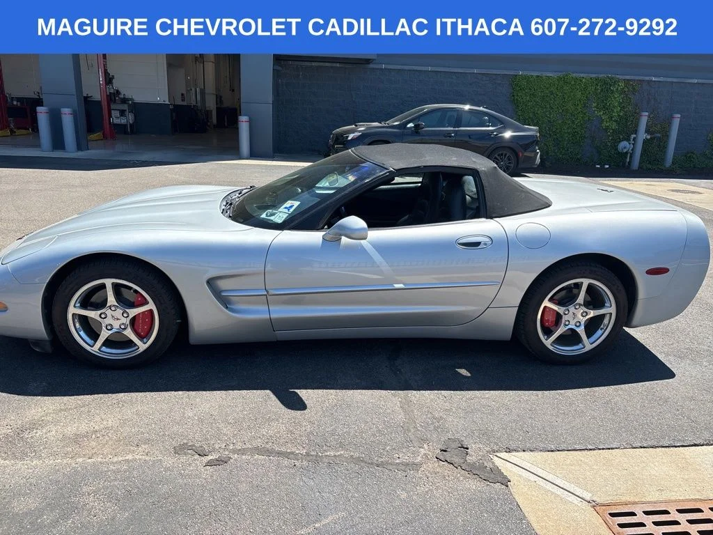 Used 2000 Silver Chevrolet Base image 1