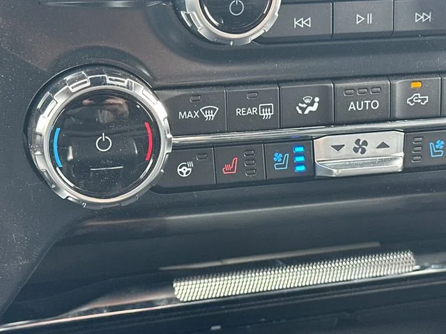 New 2026 Carbonized Gray Metallic Ford Lariat® image 35