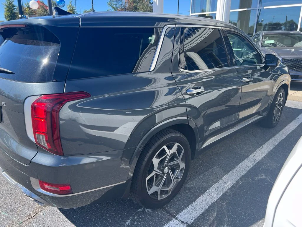 Used 2022 Gray Hyundai Calligraphy image 5