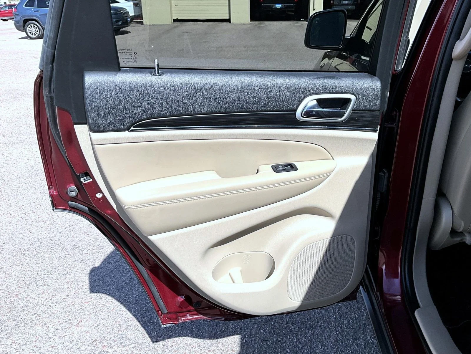 Used 2021 Red Jeep Limited image 21