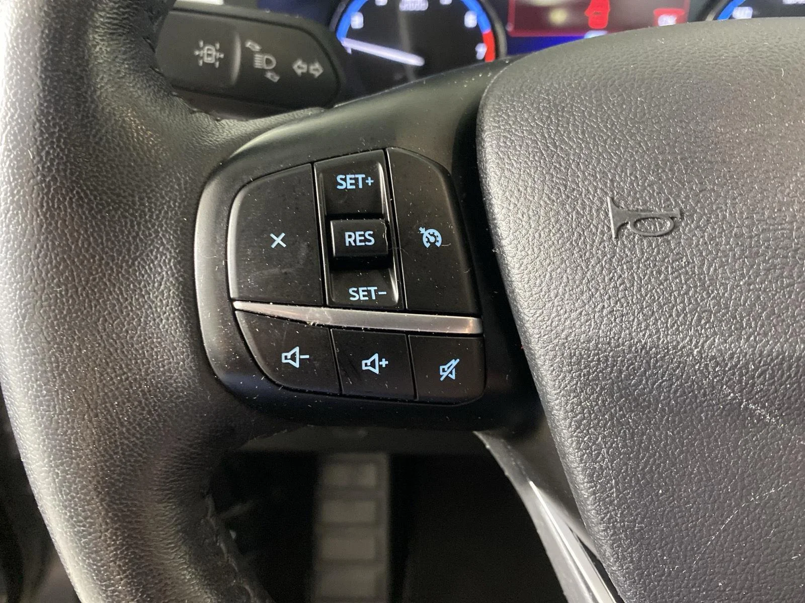 Used 2023 Carbonized Gray Ford Outer Banks image 17
