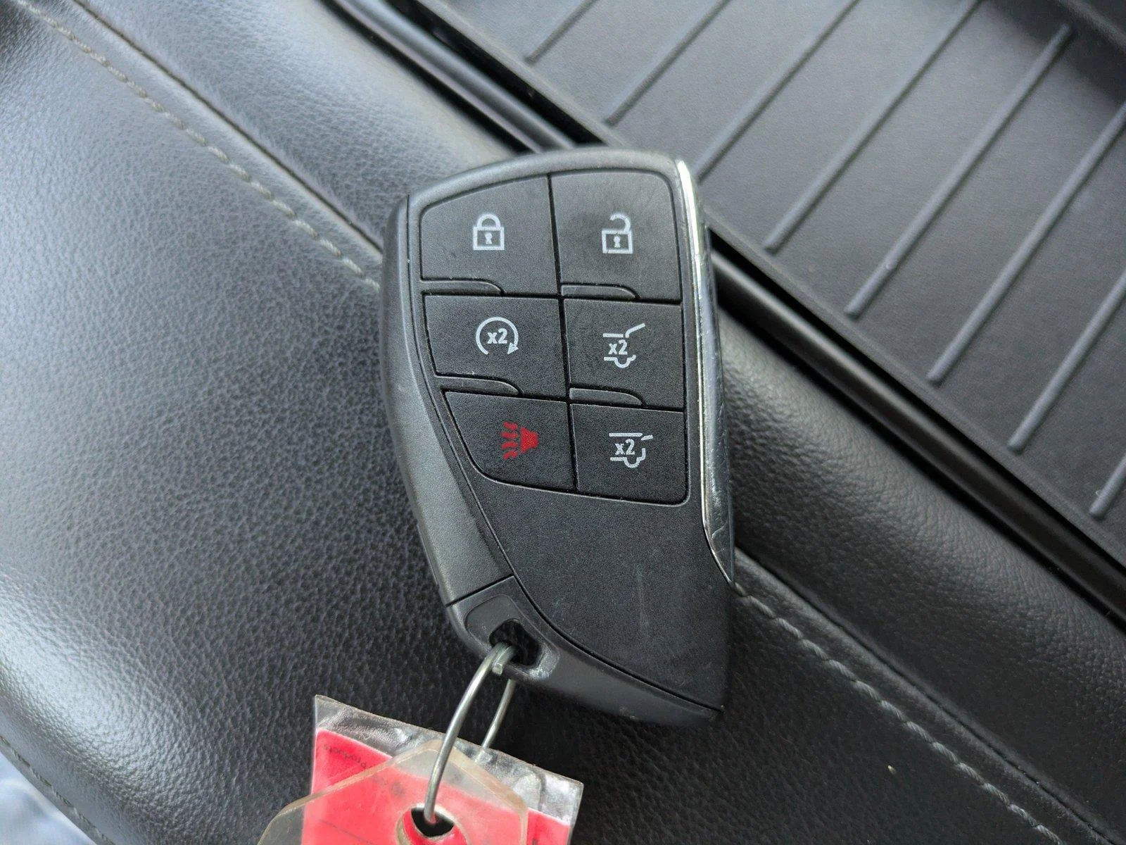 Used 2023 BLACK CHEVROLET LT image 28
