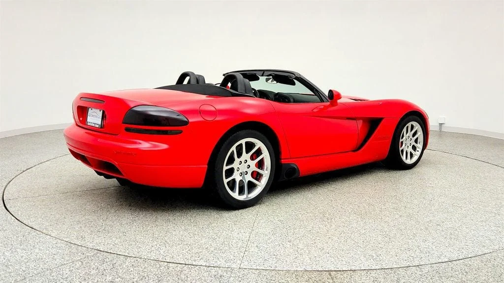 Used 2004 Viper Red Dodge 2dr Convertible SRT10 with Bluetooth Connectivity image 5