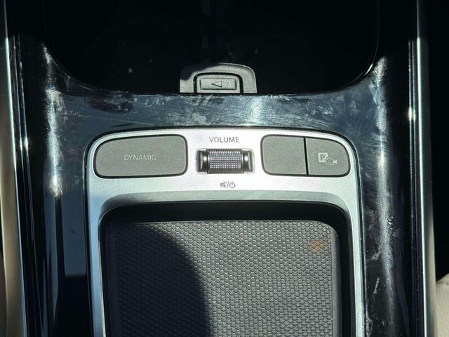 Used 2026  Mercedes-Benz GLB 250 image 30