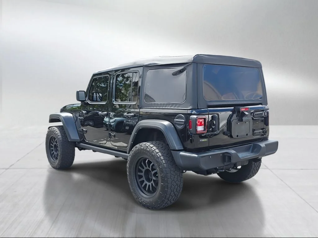 Used 2022 Black Clearcoat Jeep Unlimited Willys image 5