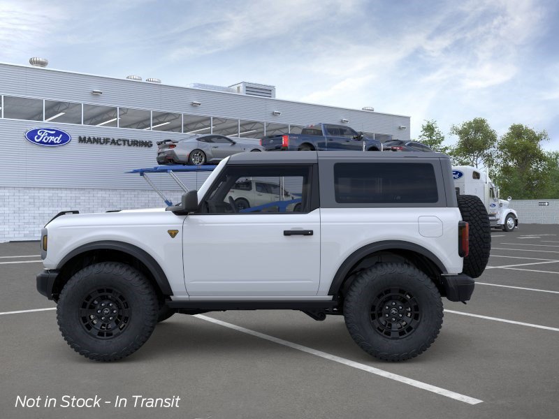 New 2026 Oxford White Ford Badlands image 3