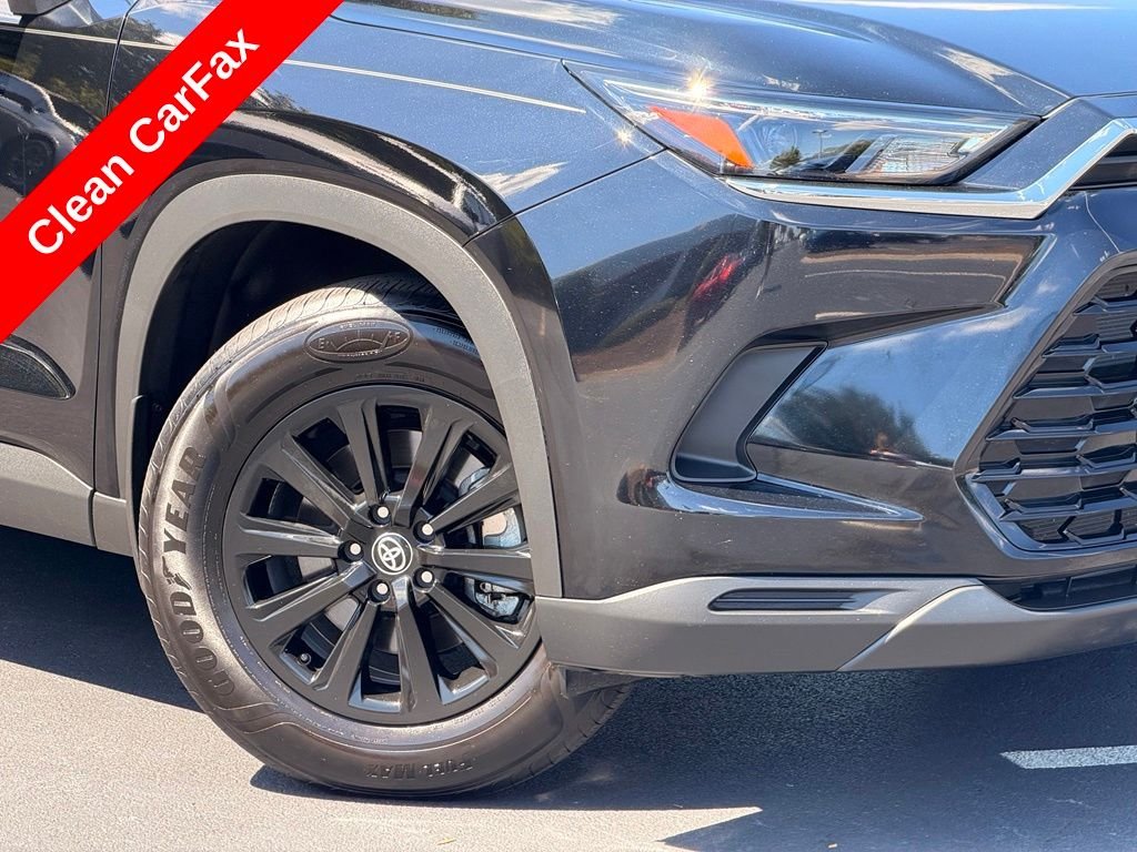 Used 2025 Black Toyota XLE image 5