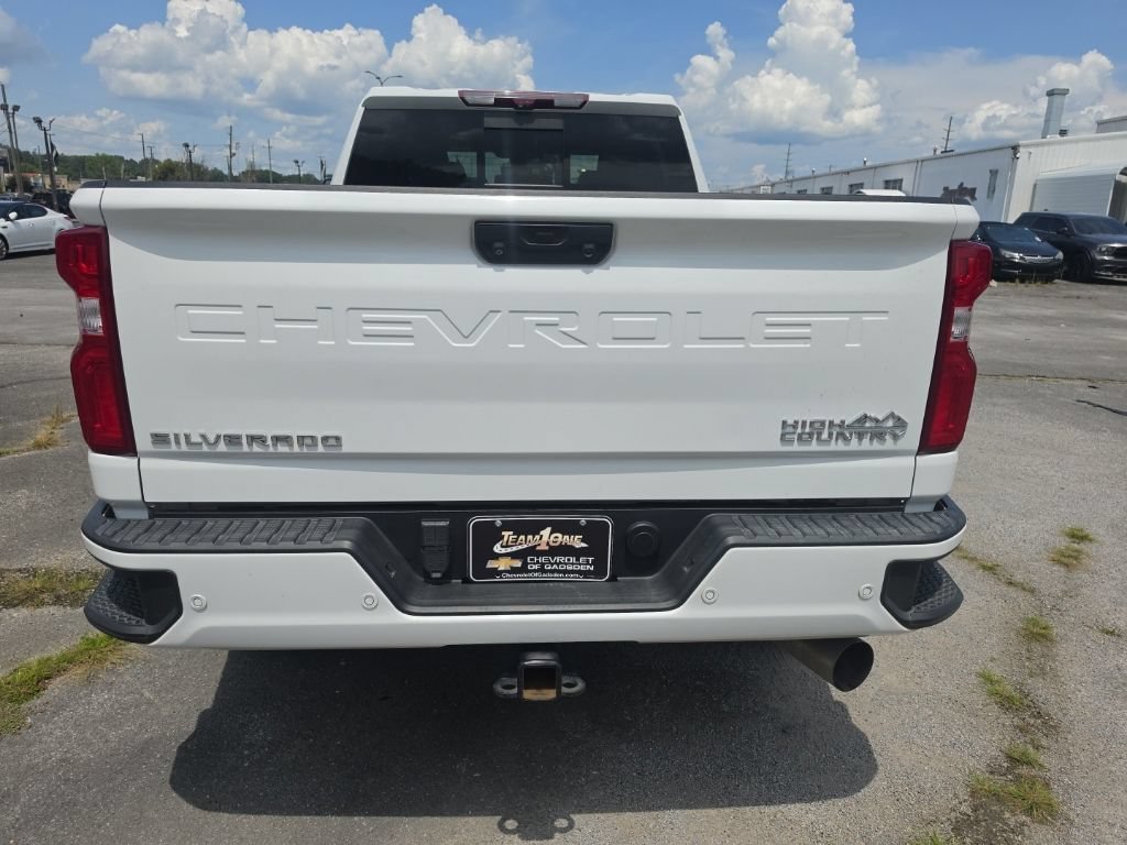 Used 2023 SUMMIT WHITE Chevrolet High Country image 15