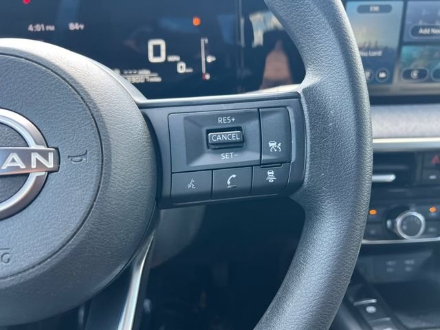 Used 2025 Blue Nissan SV image 11