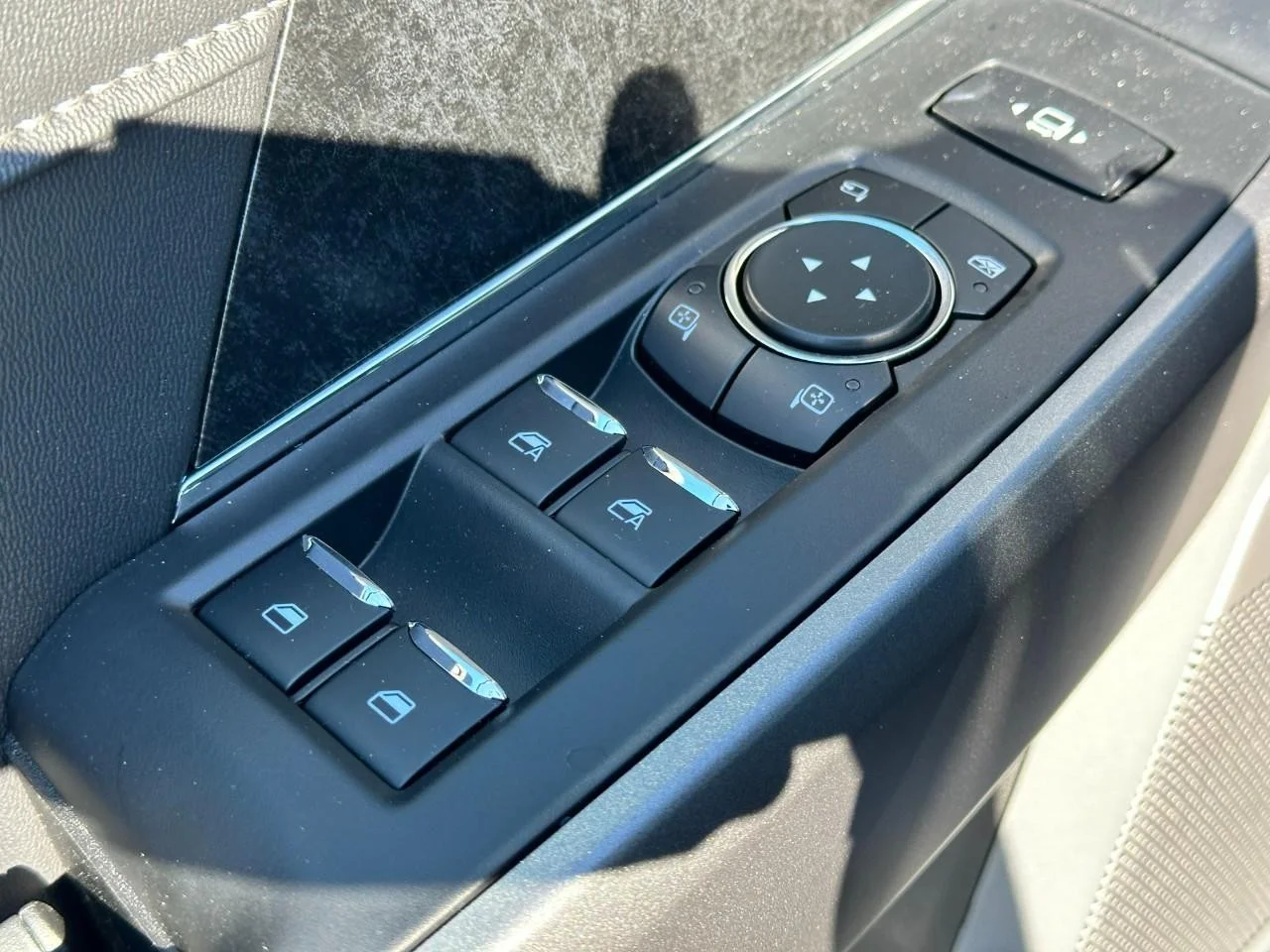 New 2026 Carbonized Gray Metallic Ford F-250® XLT image 9