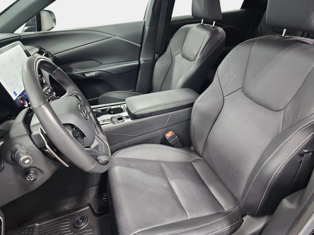 Used 2024 Gray Lexus 350h Premium Plus image 17